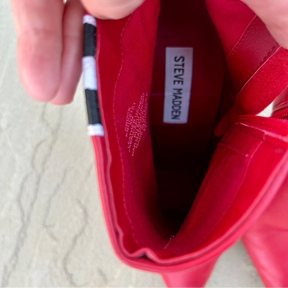 Steve Madden Red Ankle Boots with Black and White Stripes - Picture 10 of 14